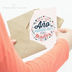 TARJETA NAVIDEÑA "POR UN AÑO REPLETO DE DÍAS BONITOS"